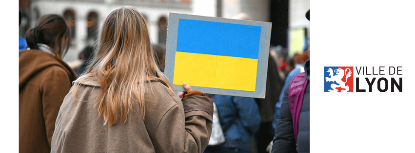 Lyon – Des pages jaunes et bleues : soutenir la culture ukrainienne