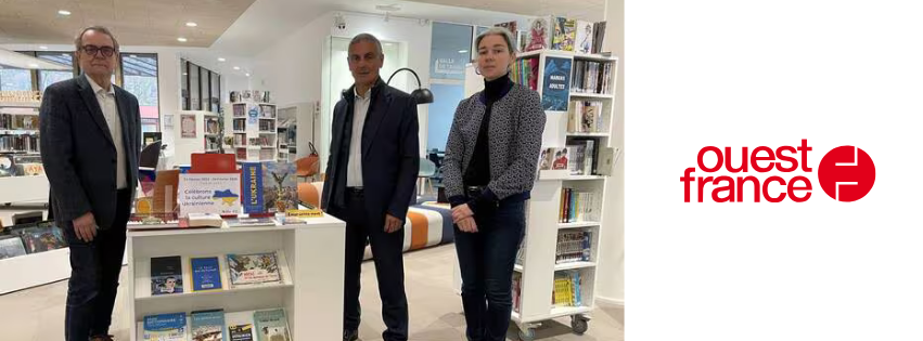 « Nous attendons la paix » : à Sablé, des livres pour marquer les trois ans de la guerre en Ukraine