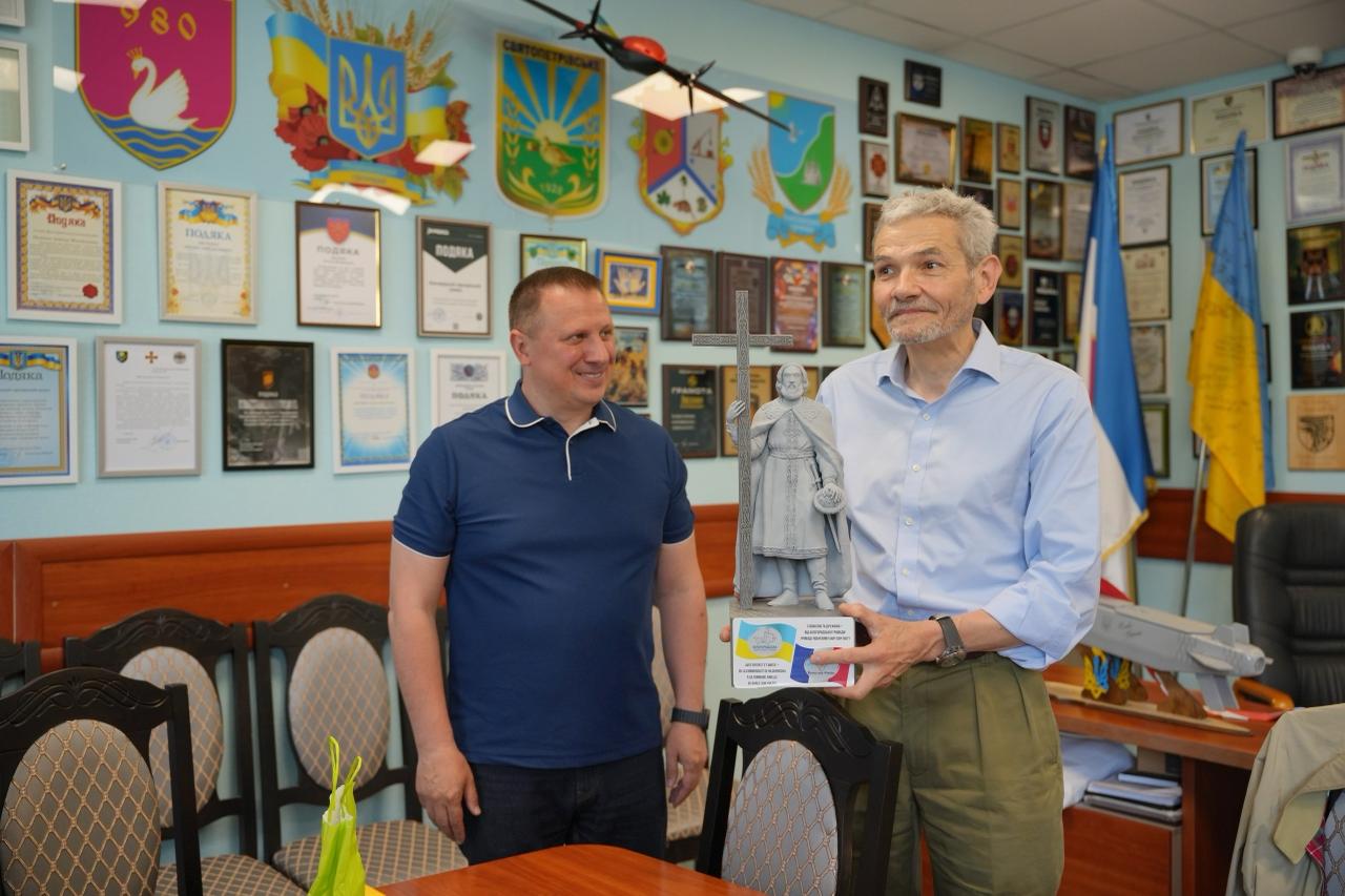 1ère visite du maire de Bures-sur-Yvette à Bilohorodka